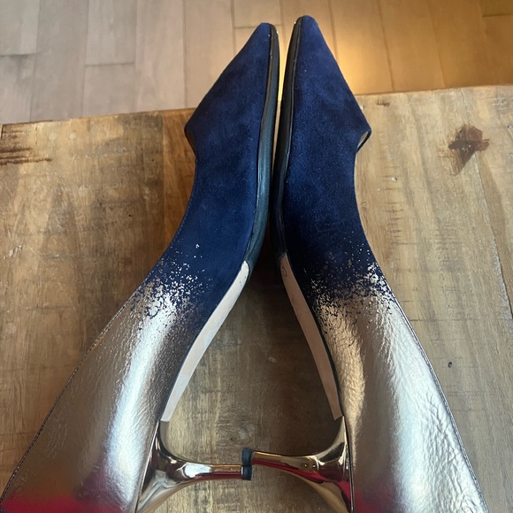 Jimmy Choo Women's navy blue Pumps - Picture 4 of 9